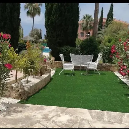 Διαμέρισμα Grosses In Idyllischer Anlage, Strandnah In Mandria, Paphos *